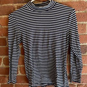 Stretchy Long Sleeve